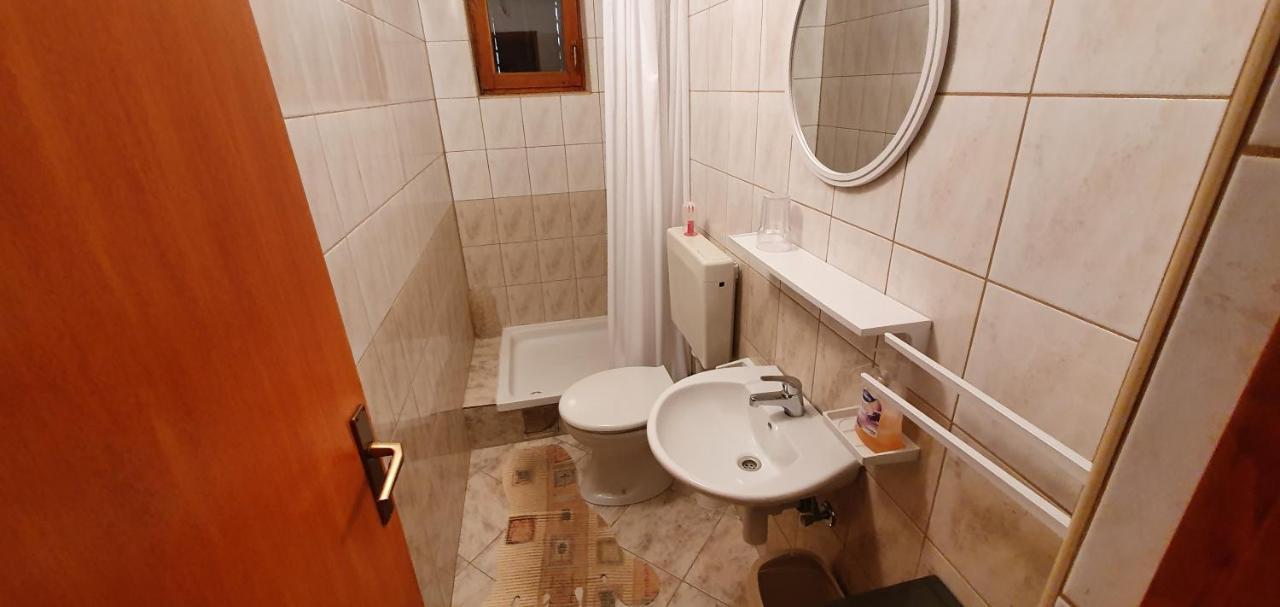 Apartment Put Vidaka Policnik ภายนอก รูปภาพ